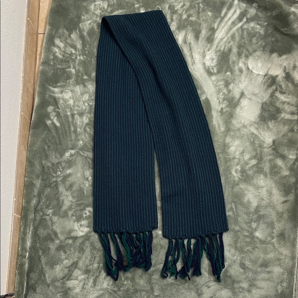 Dark Green Ribbed Scarf with Fringe